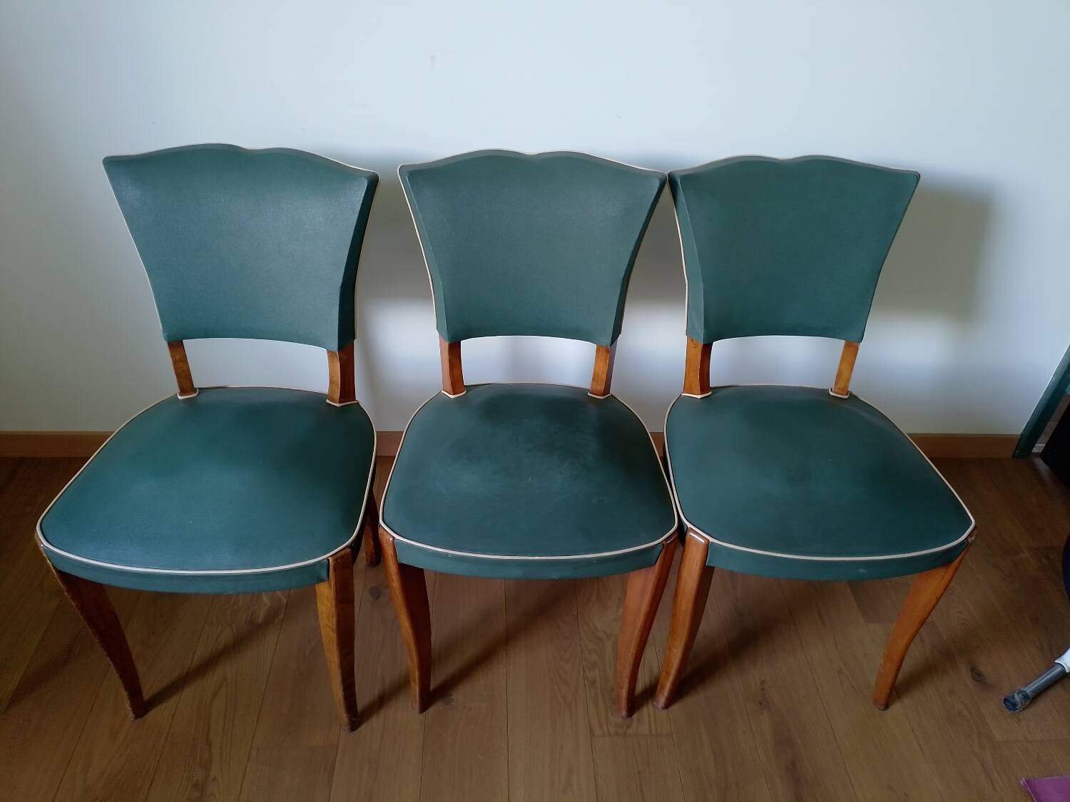 Set of 3 green chairs from the 1960s.