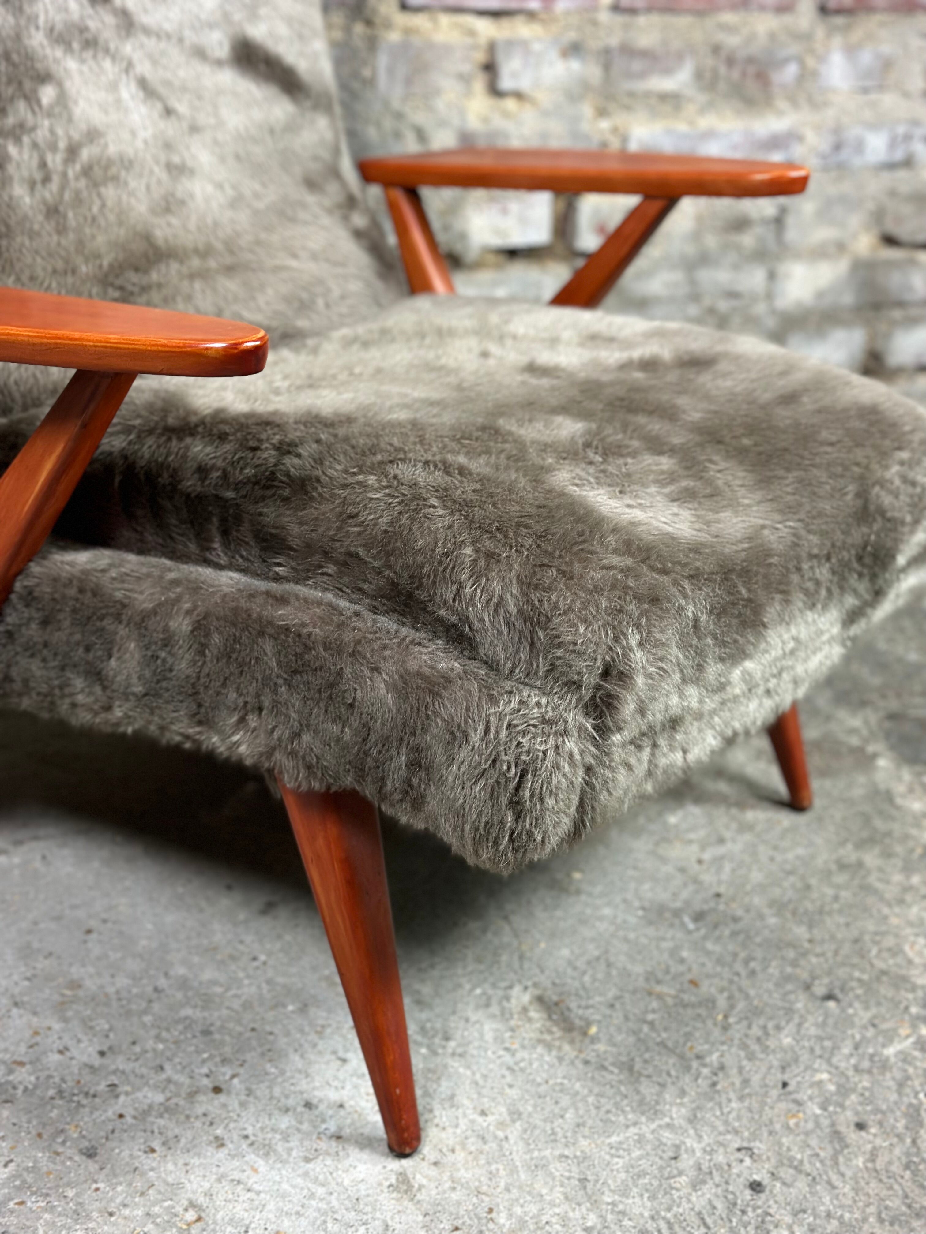 Vintage Scandinavian armchair 50'S in dyed beech and plush fabrics