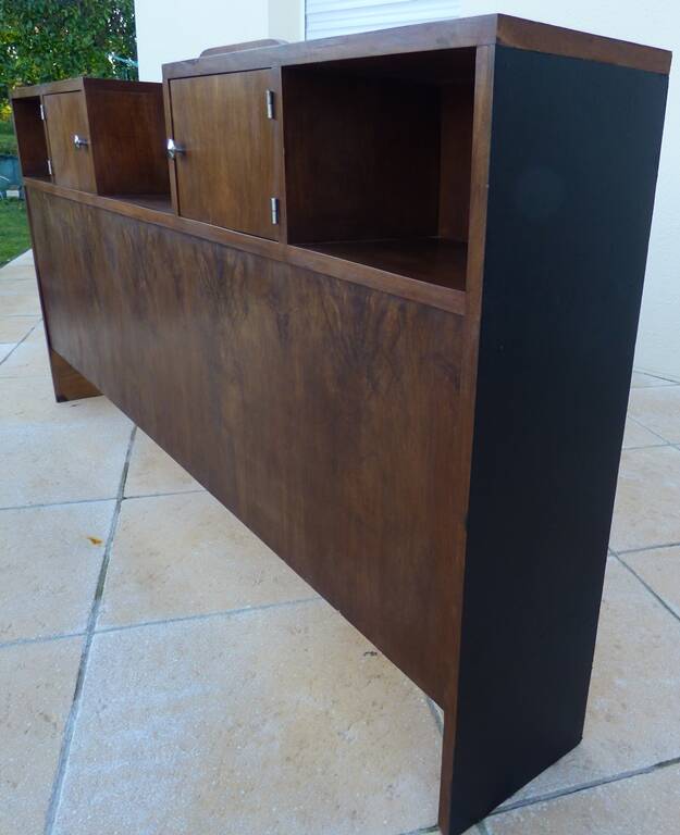 Art Deco headboard with two doors and 3 niches in walnut veneer