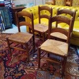 4 chaises anciennes