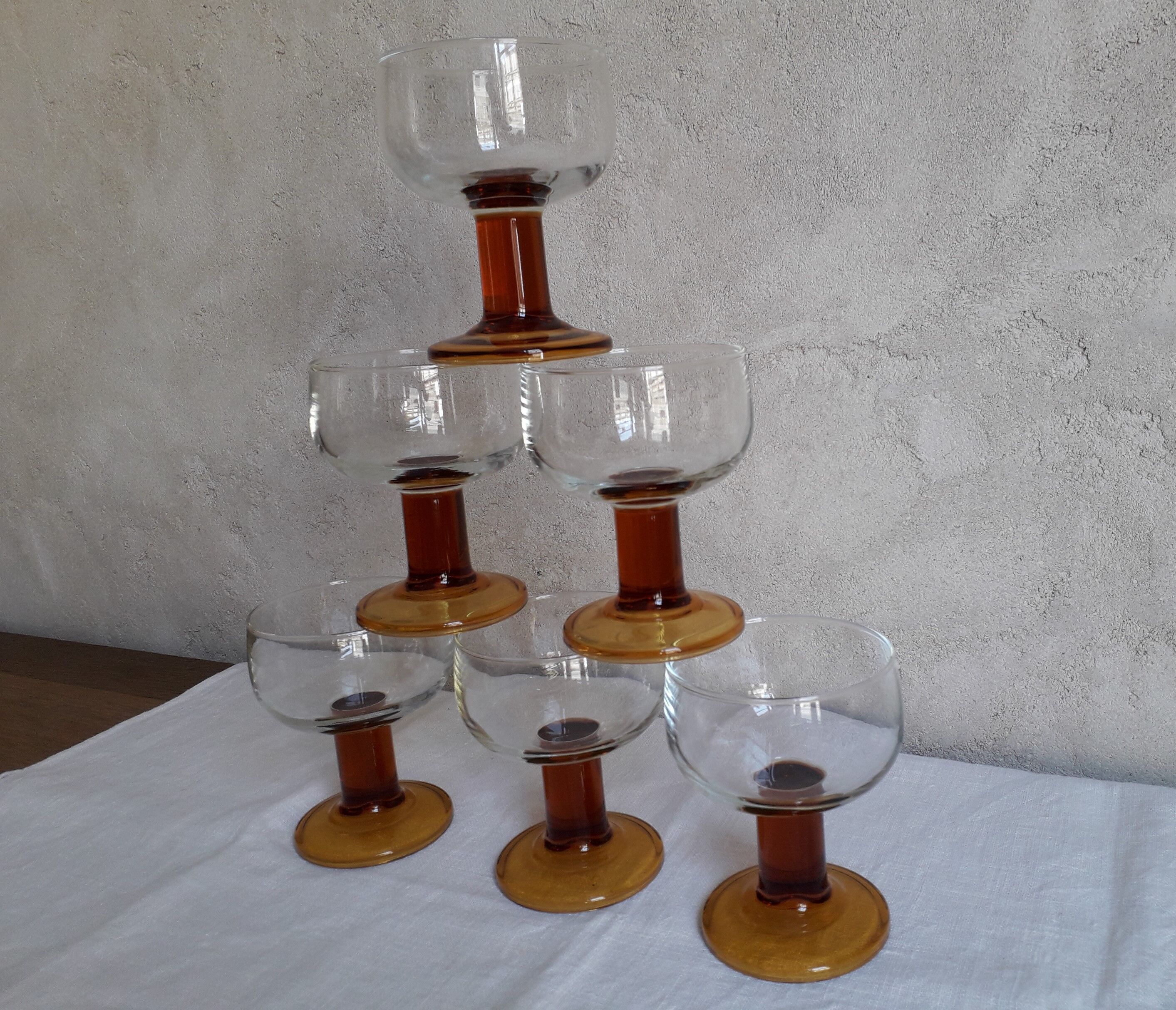 Set of 6 vintage walking glasses