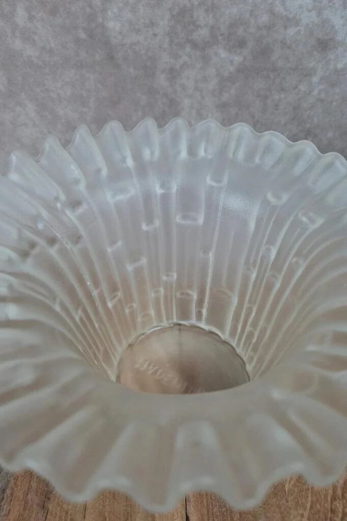 Vintage frosted glass vase – Made in Italy 🇮🇹