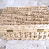 XXL wicker picnic basket/suitcase