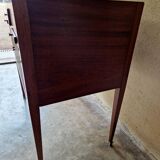 Sublime Louis XVI style walnut and walnut veneer dressing table