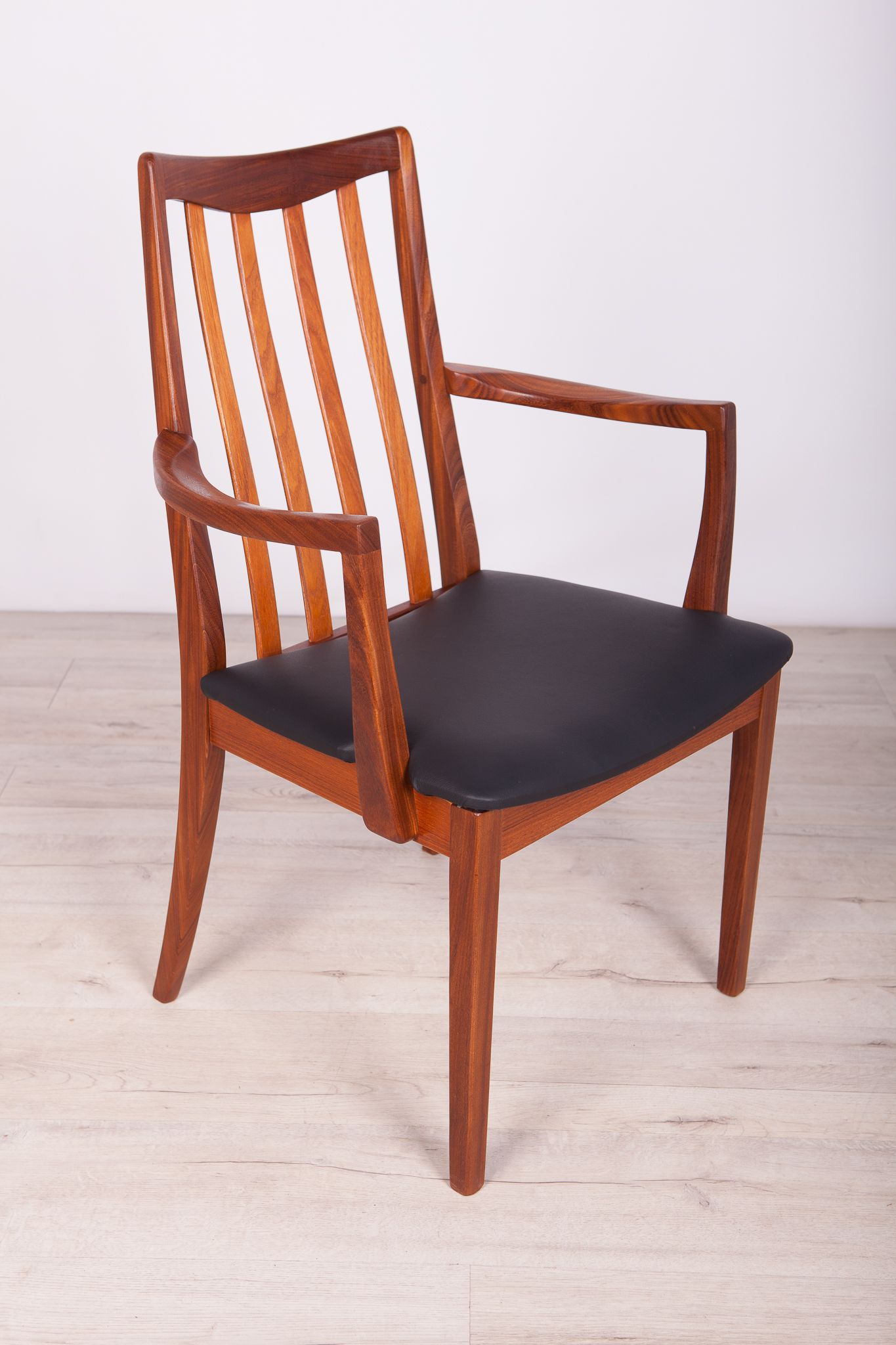 Mid Century Teak & Leather Dining Chairs by Leslie Dandy for G-Plan, 1960