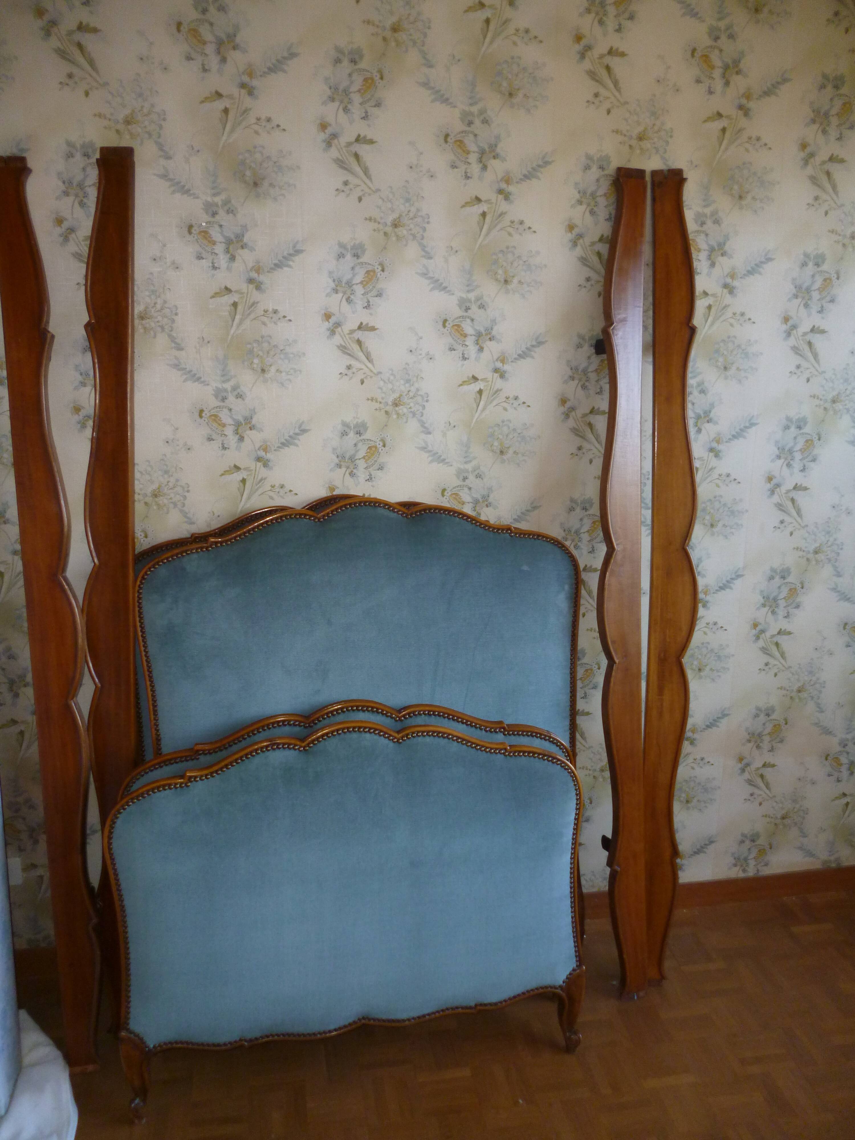 Paire de lits en 90 de style Louis XV