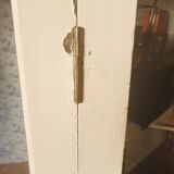Armoire parisienne