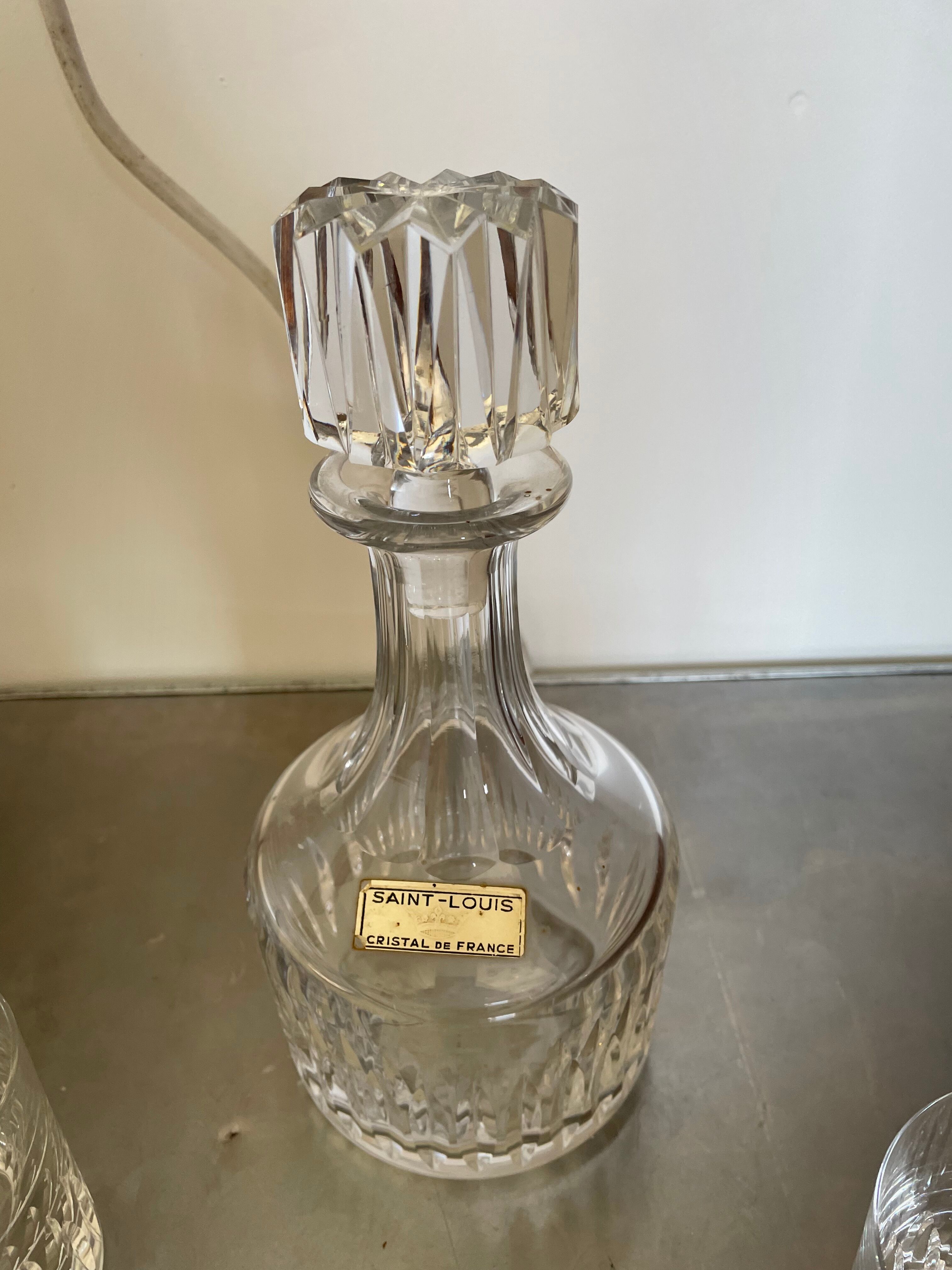 Whisky decanter and its 3 crystal glasses St Louis