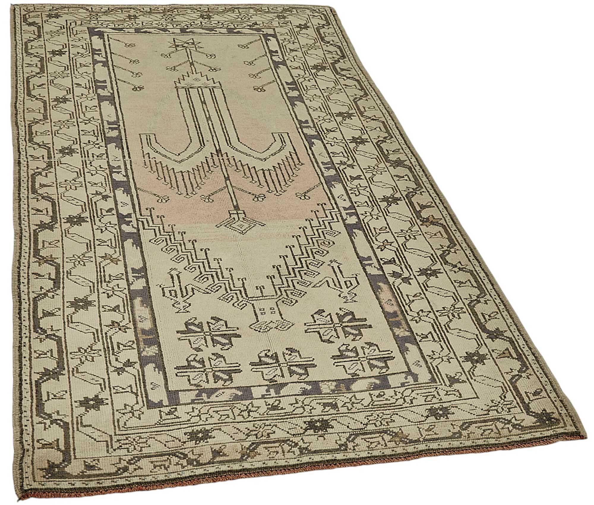 Turkish Vintage Anatolian Rug 104 cm x 195 cm