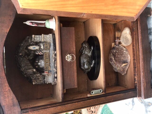Doll cabinet or small cabinet of curiosities