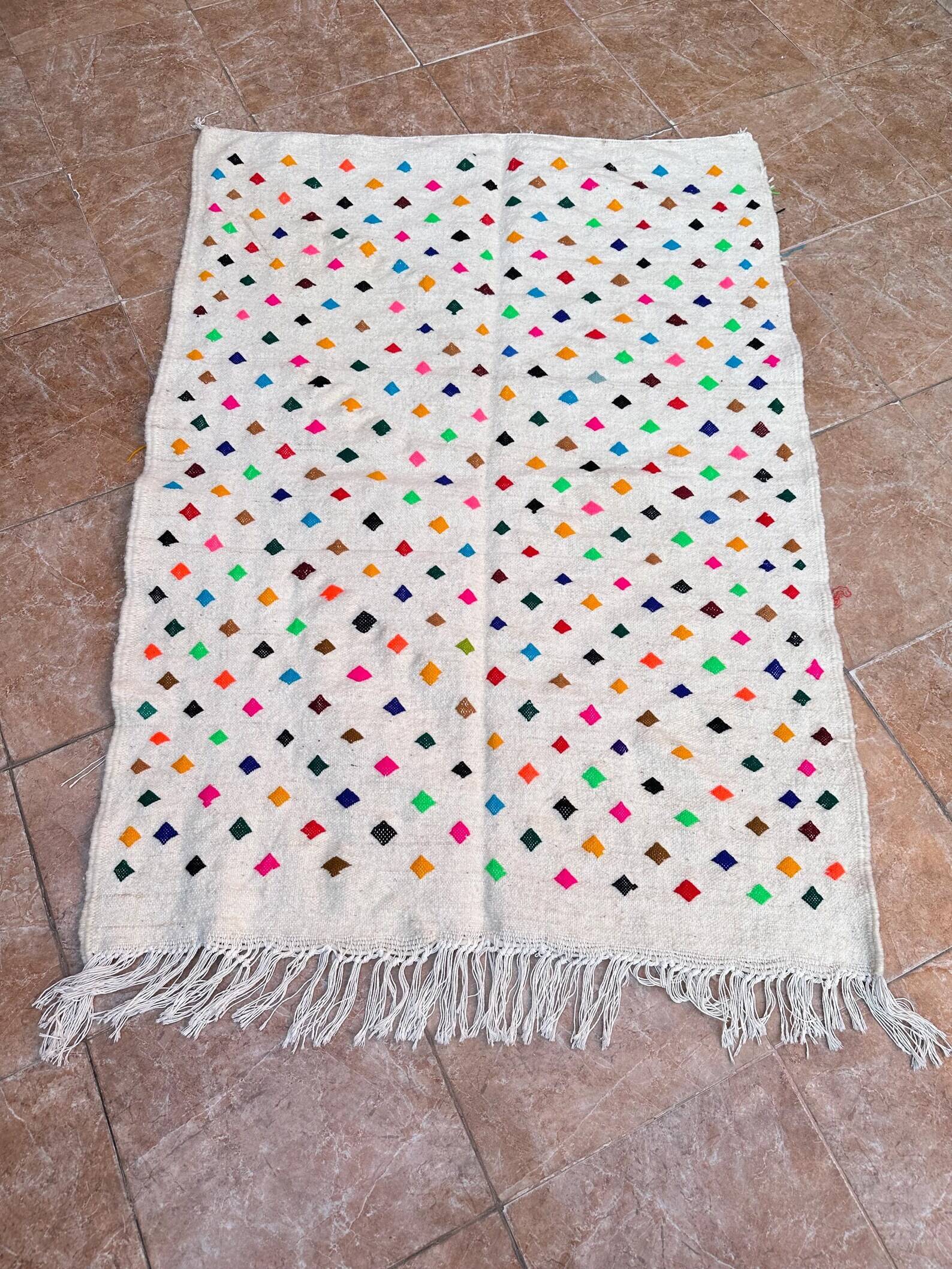 Moroccan rug - handmade rug - Berber wool rug - Floor rug - Crocheted rug.