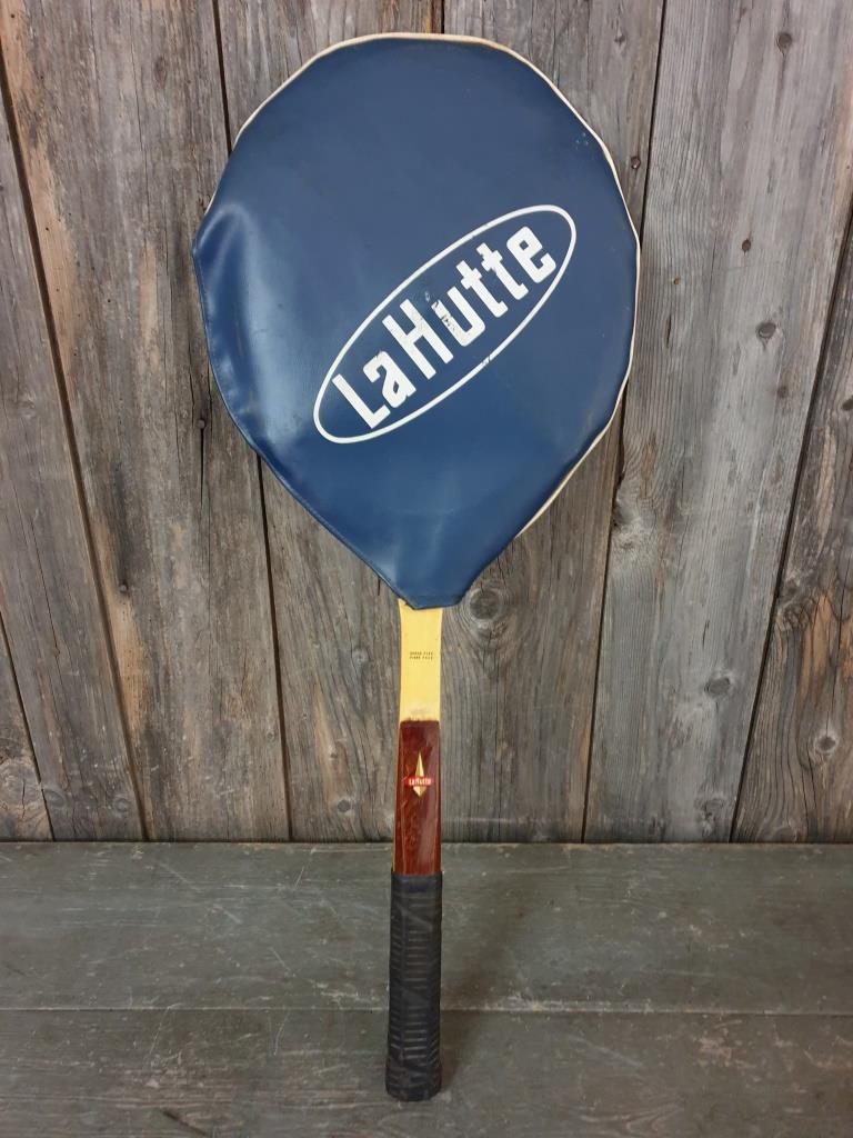 La hutte tennis racket