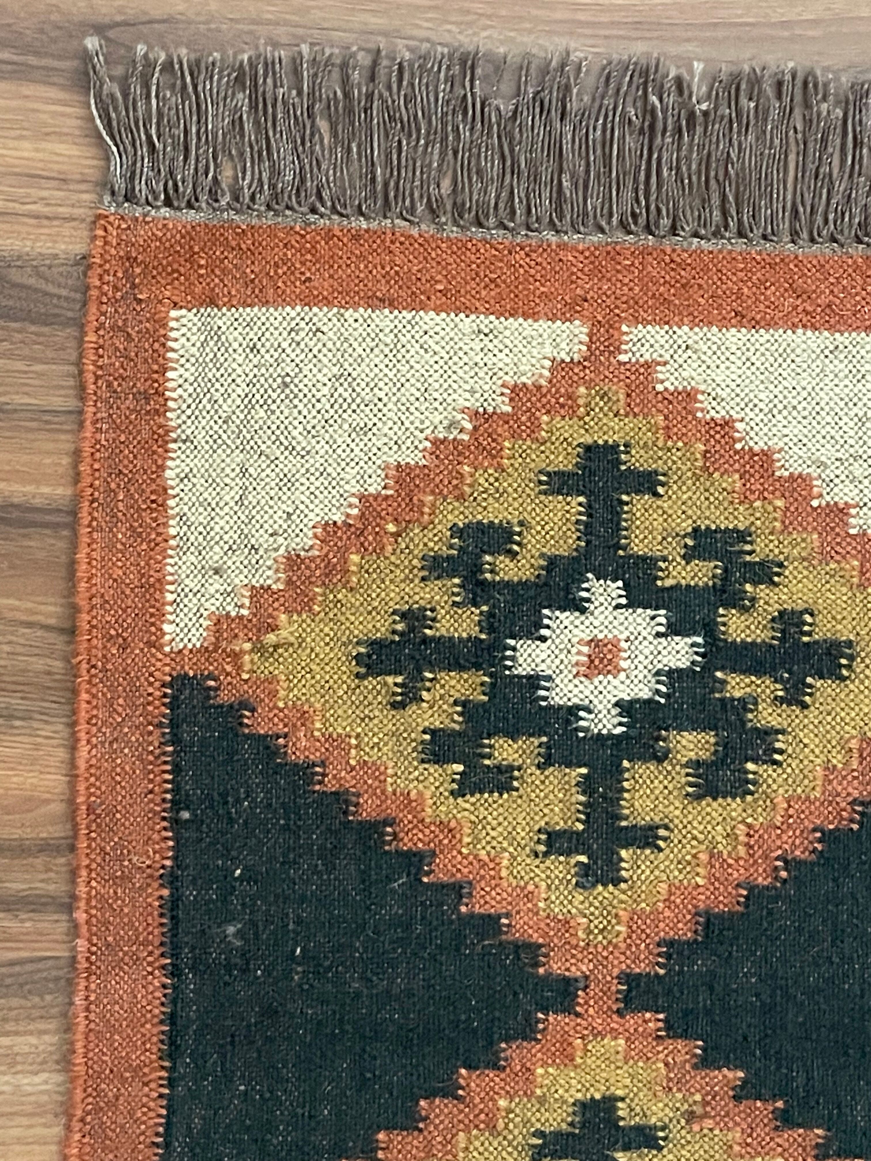 Jute and wool handwoven kilim