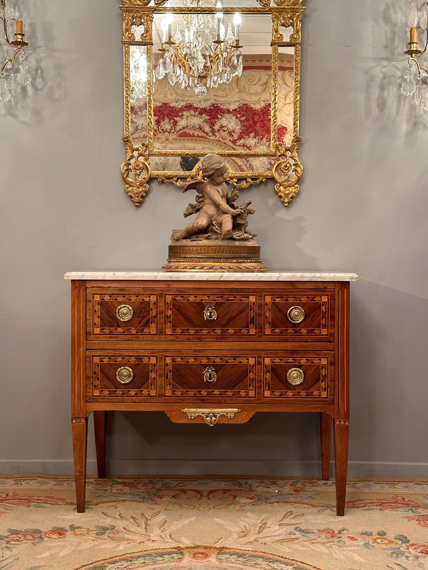 Chest of drawers in marquetry Late eighteenth century