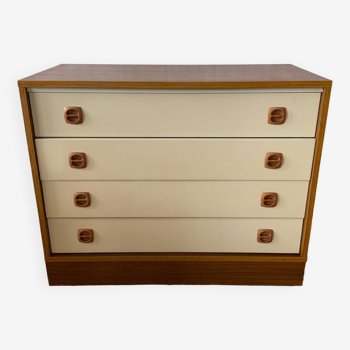 Vintage chest of drawers