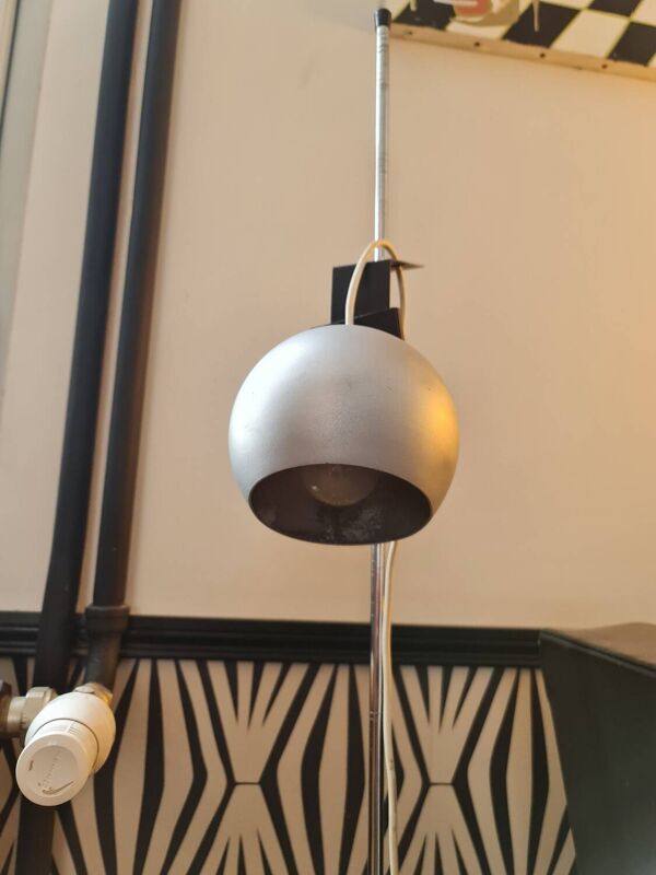 Lampadaire à 2 lumières Eyes Ball amovibles aimantées