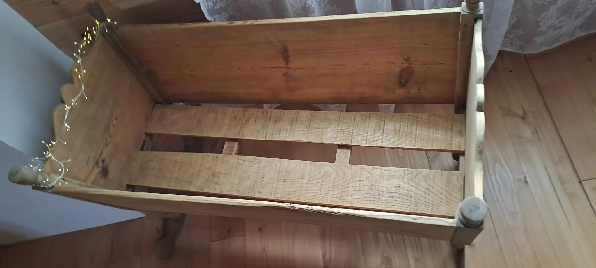 Antique pine cradle