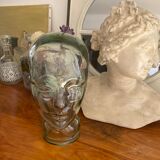 Marotte head to glass hat