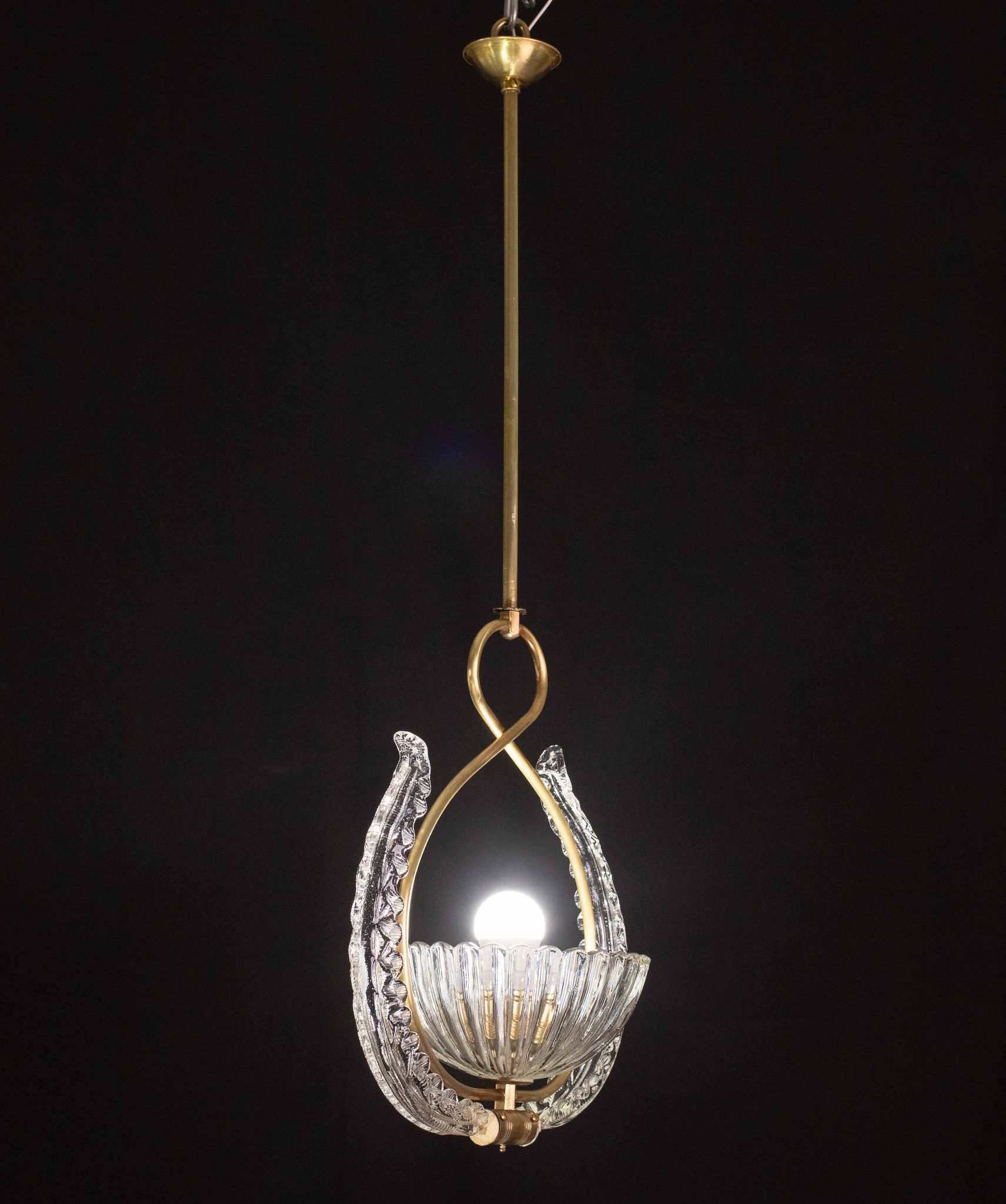 Elegant Art Deco Barovier and Toso chandelier, 1940s
