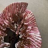 Cup in the shape of pink shell