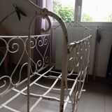Wrought iron daybed