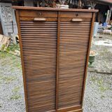 Antique double curtain cabinet in oak (internal drawers)