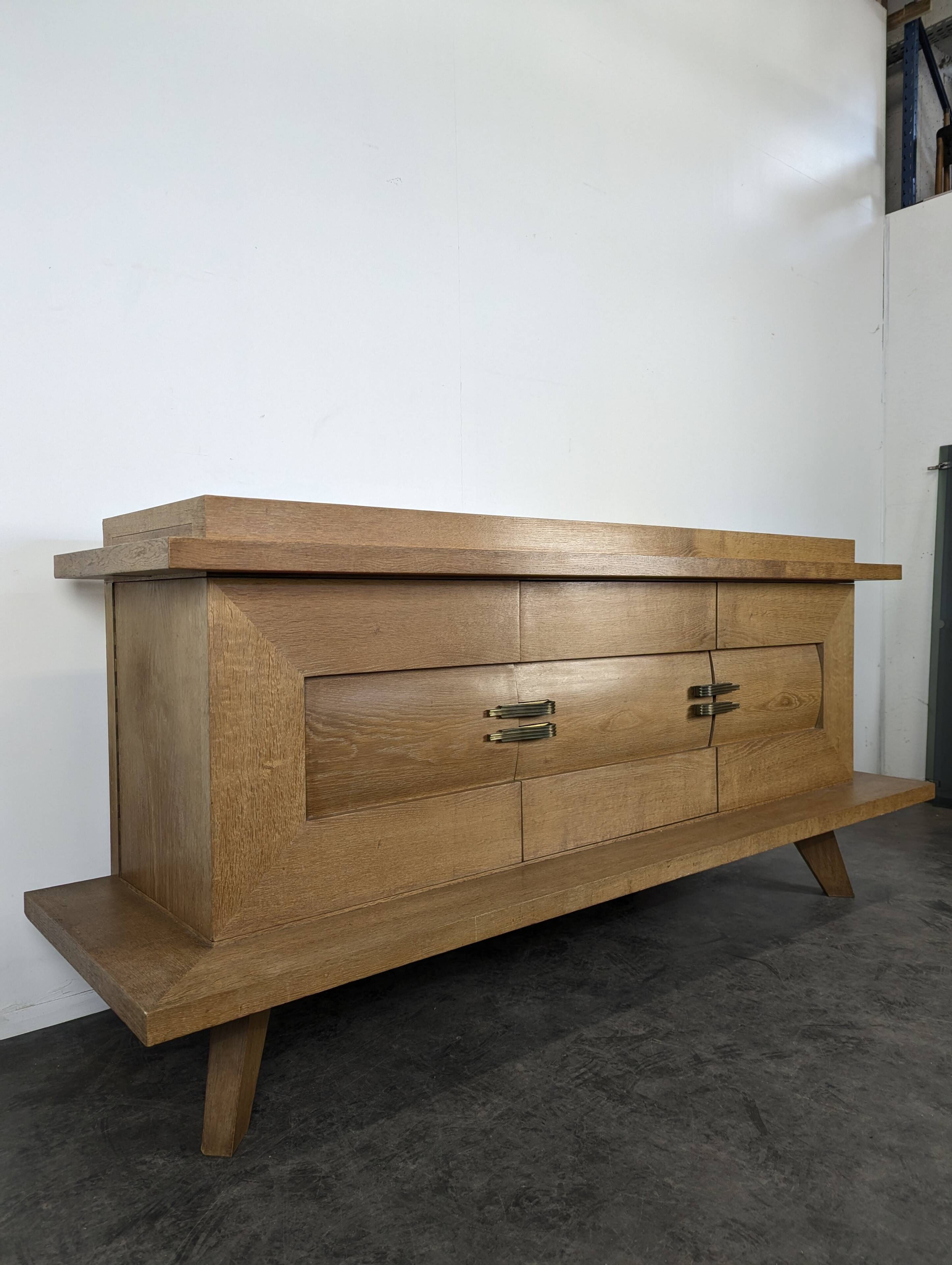 Enfilade moderniste période Perret en chêne clair