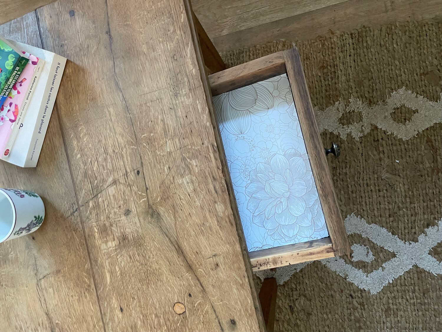 Farmhouse coffee table in solid oak with drawer — rustic style / ca