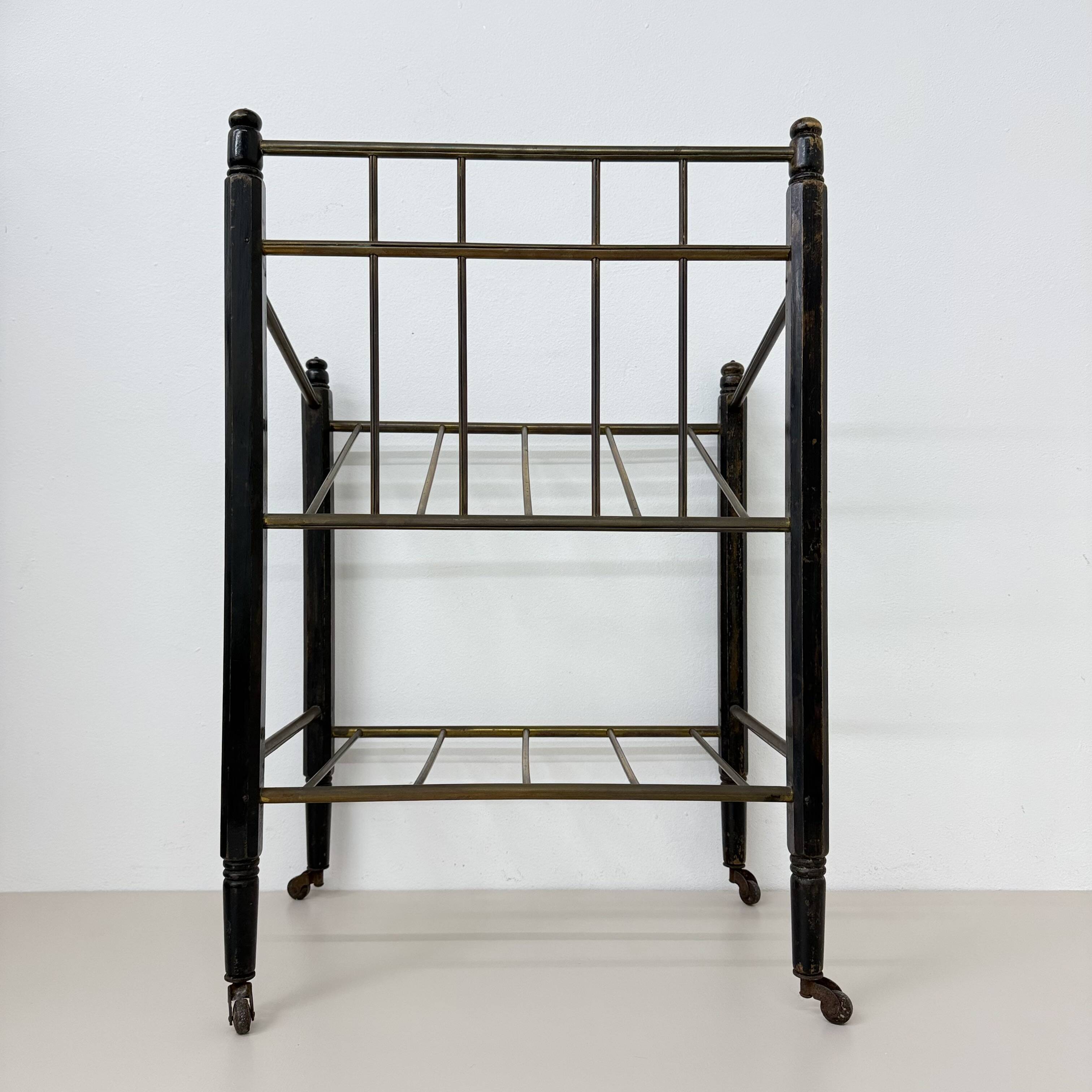 Vintage magazine rack , 1970s