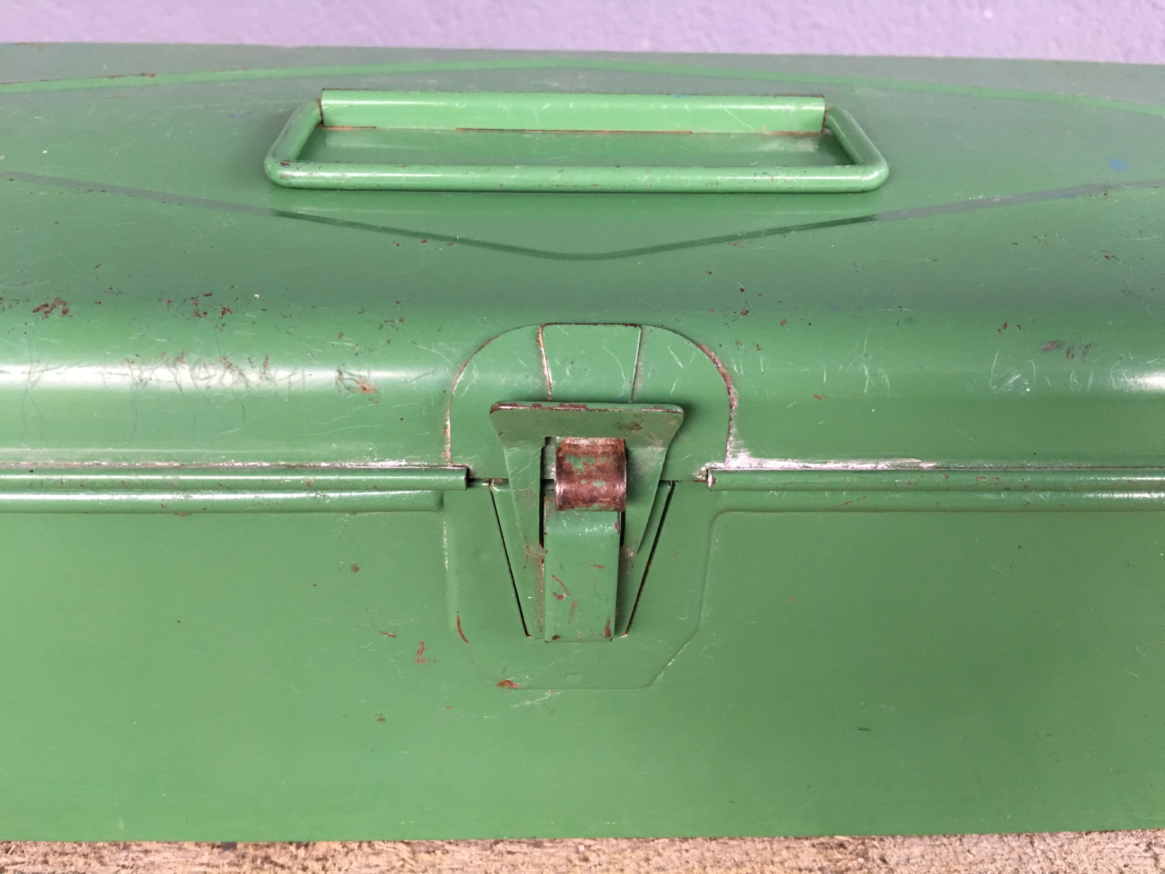 Toolbox metal 1960