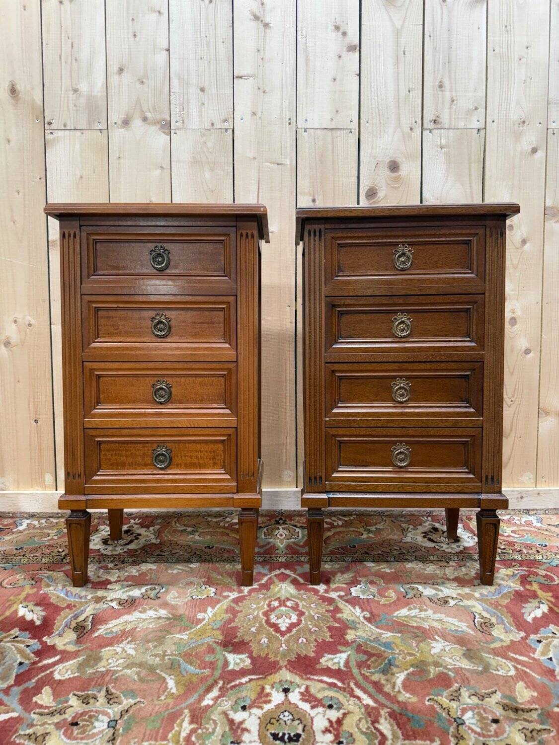 Pair of bedside tables – Louis XVI style – Stained wood and brass – Year