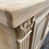 Bar / counter in raw wood