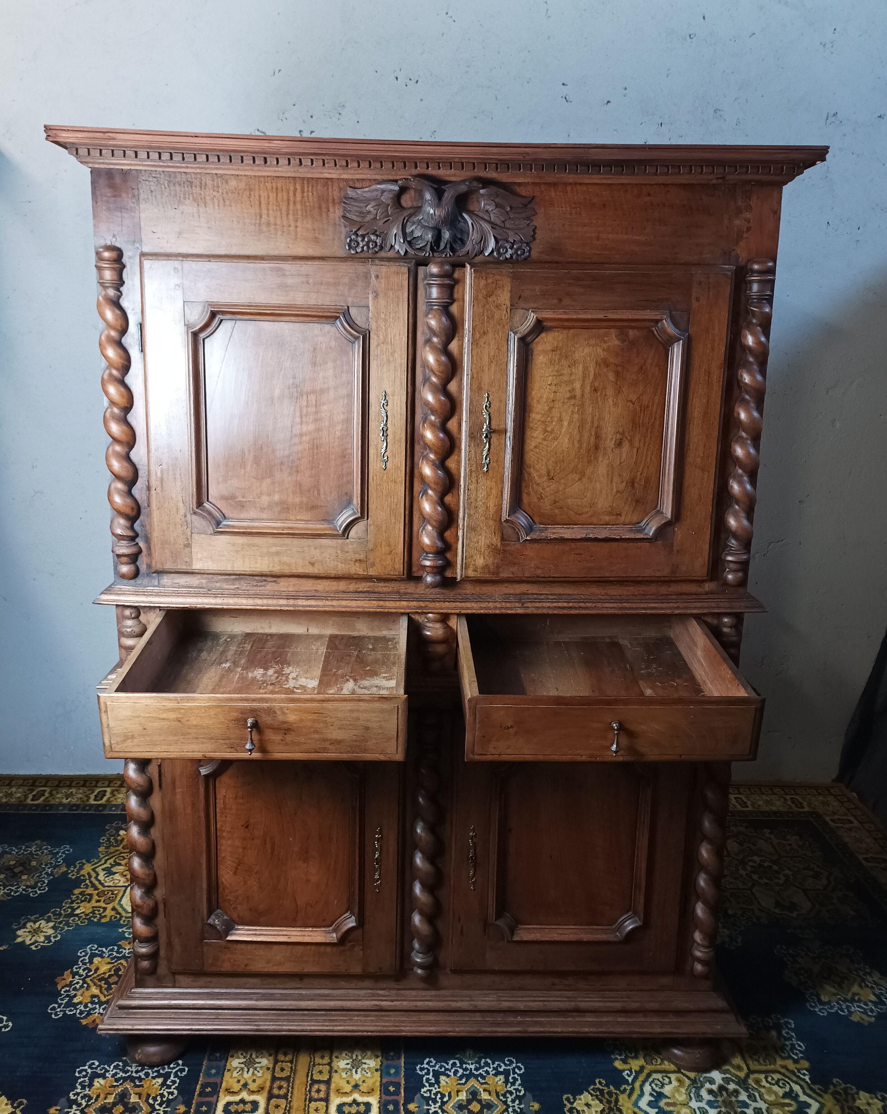 Louis XIII era sideboard in walnut