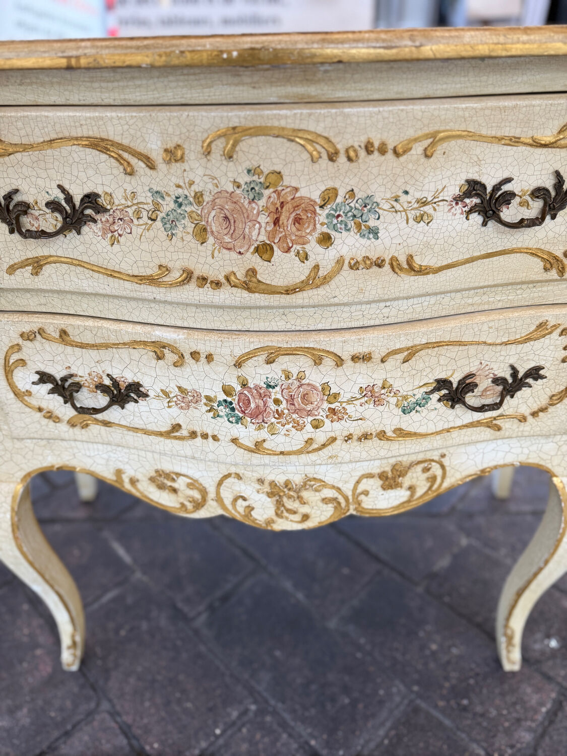 Italian Venetian Rococo commode hand-painted