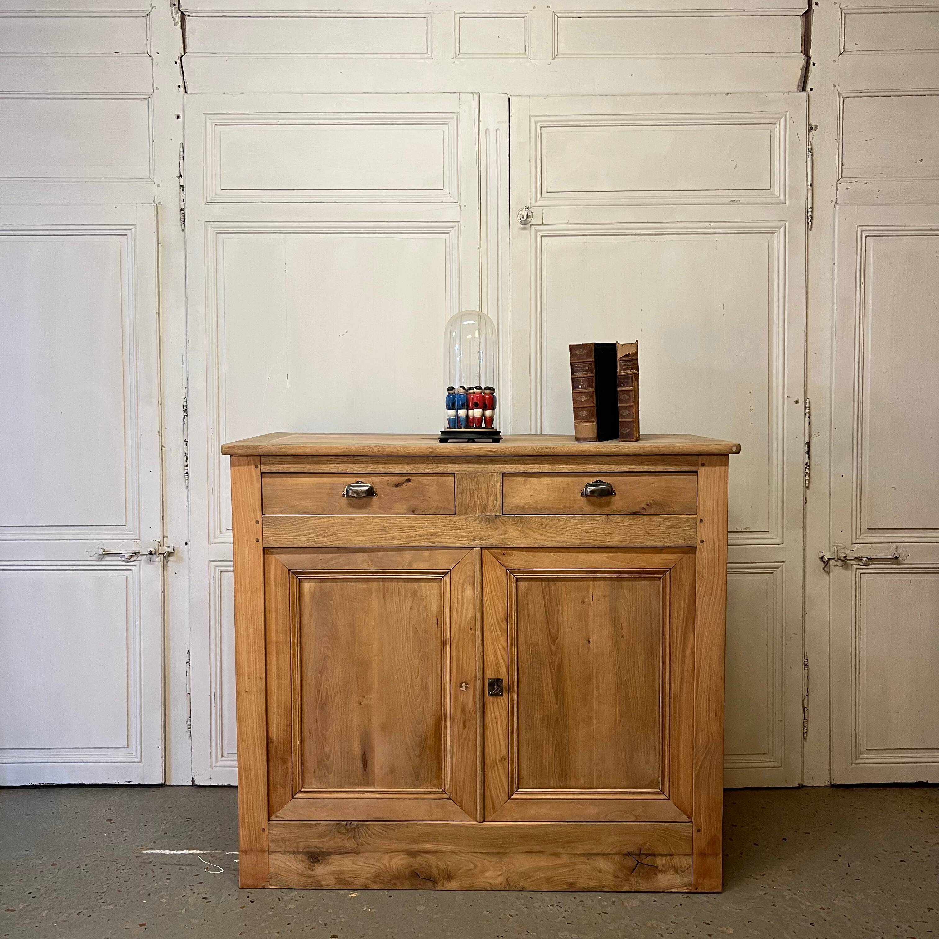 Parisian oak sideboard