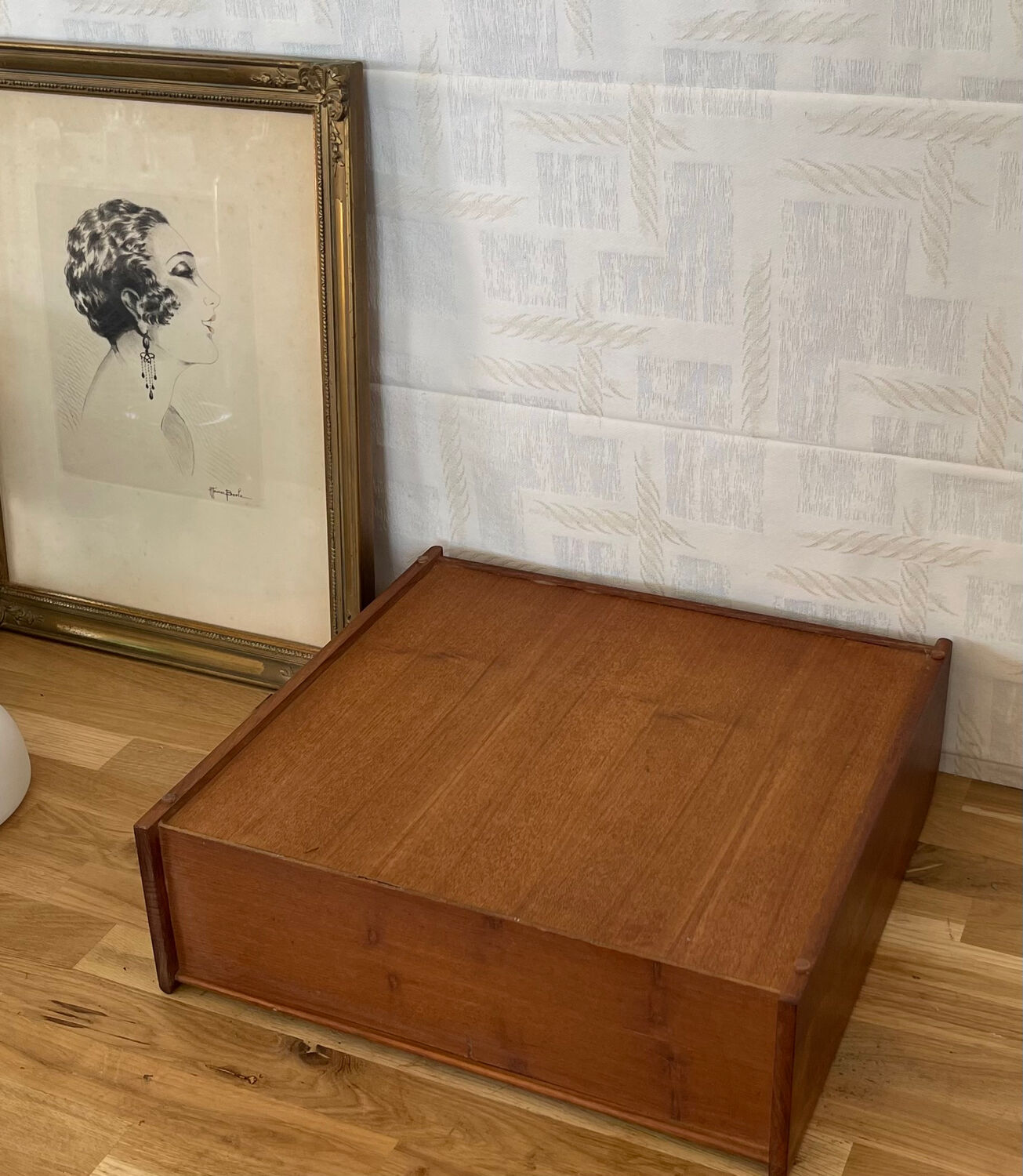 Vintage curtain binder