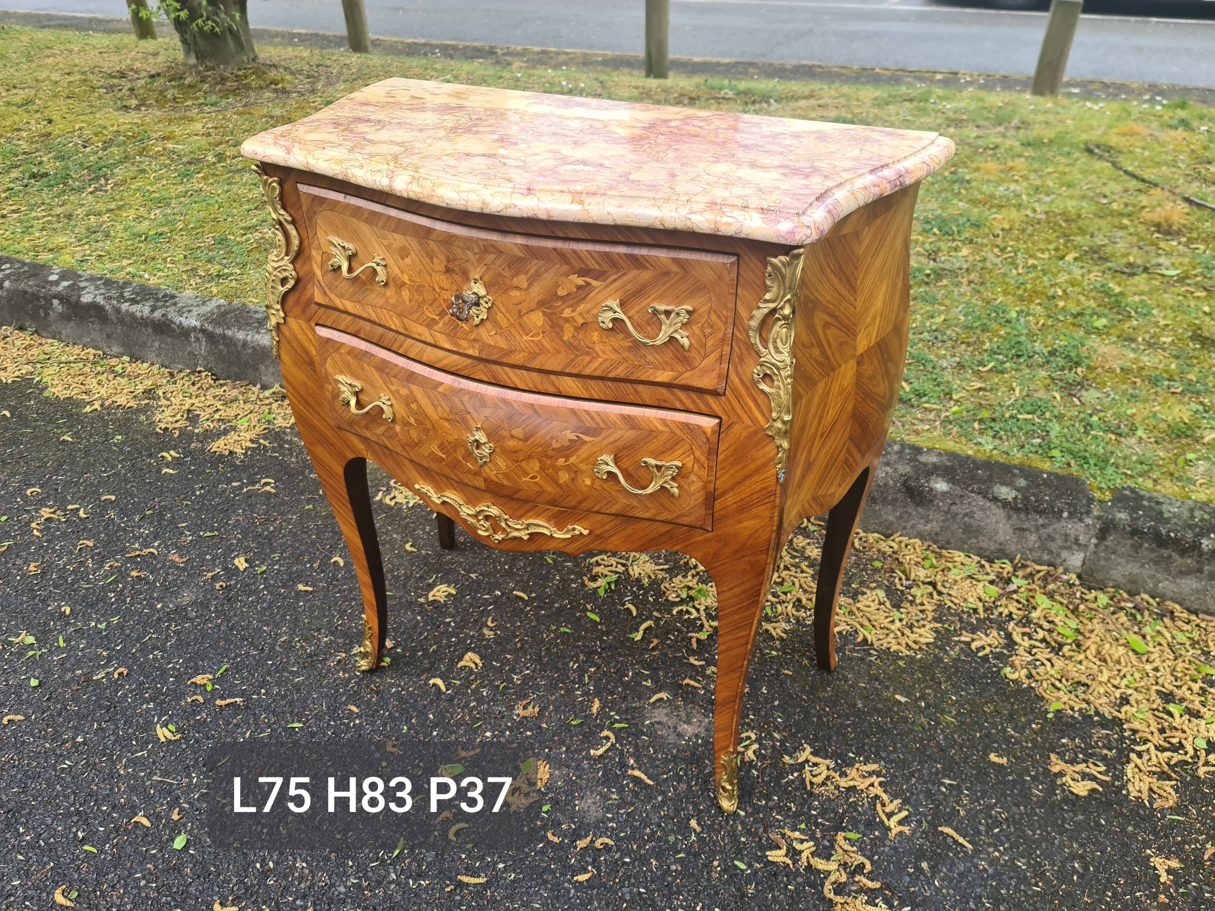 Commode ancienne Louis XV