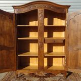 Walnut wardrobe in Louis XV style