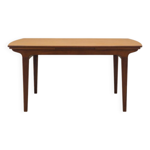 Table en teck, design