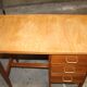 Bureau et sa chaise baumann