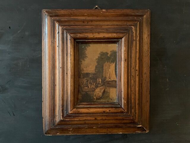 Vintage wooden Huguenot frame