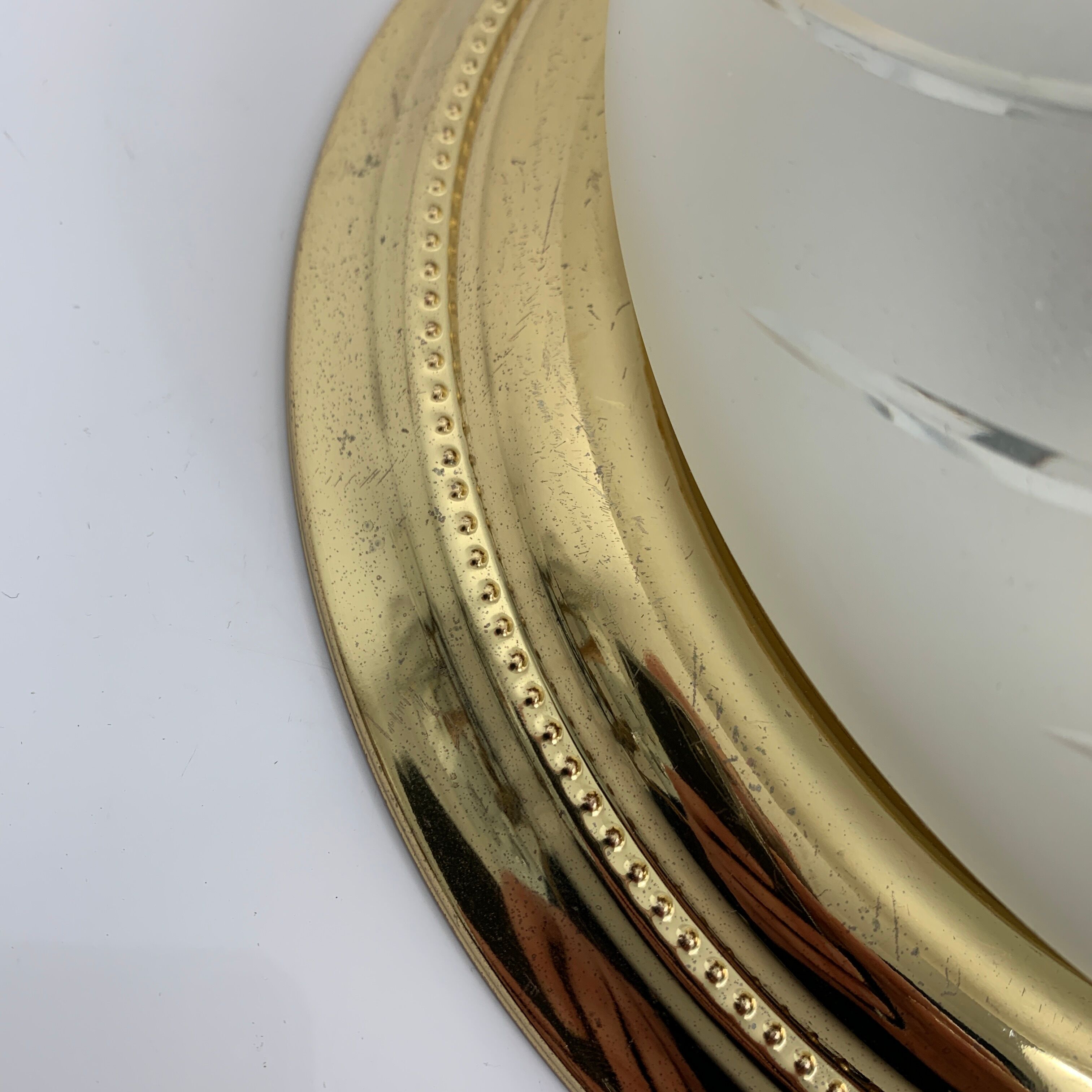 Massive Belgium Massive glass and gold steel globe