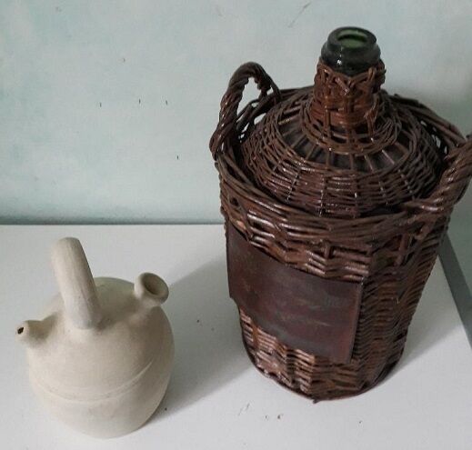 Old gargoulette white terracotta