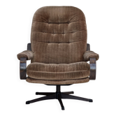 Fauteuil pivotant danois des années 1970, en velours côtelé marron.