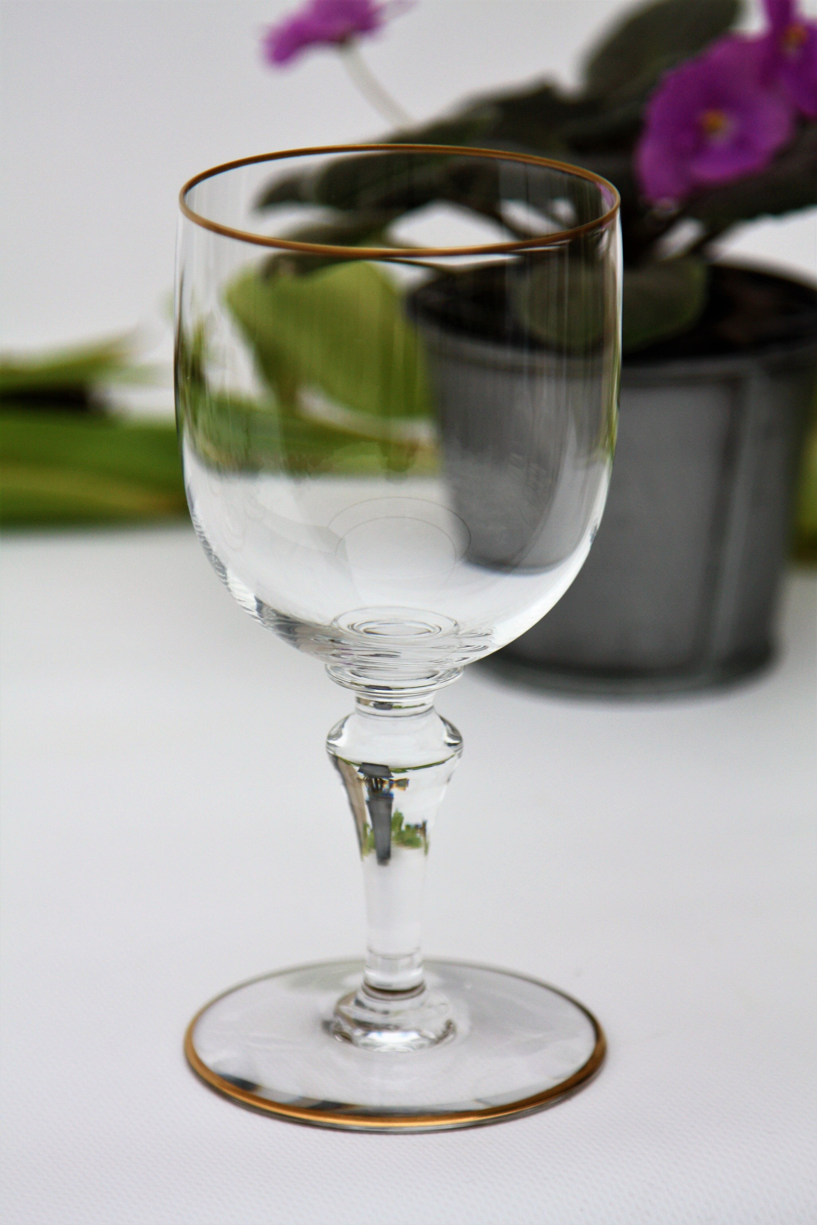 Pair of baccarat crystal glasses model mahora