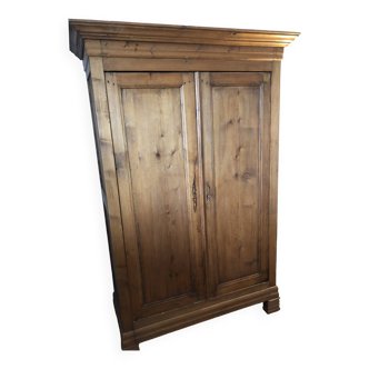 Armoire ancienne en sapin