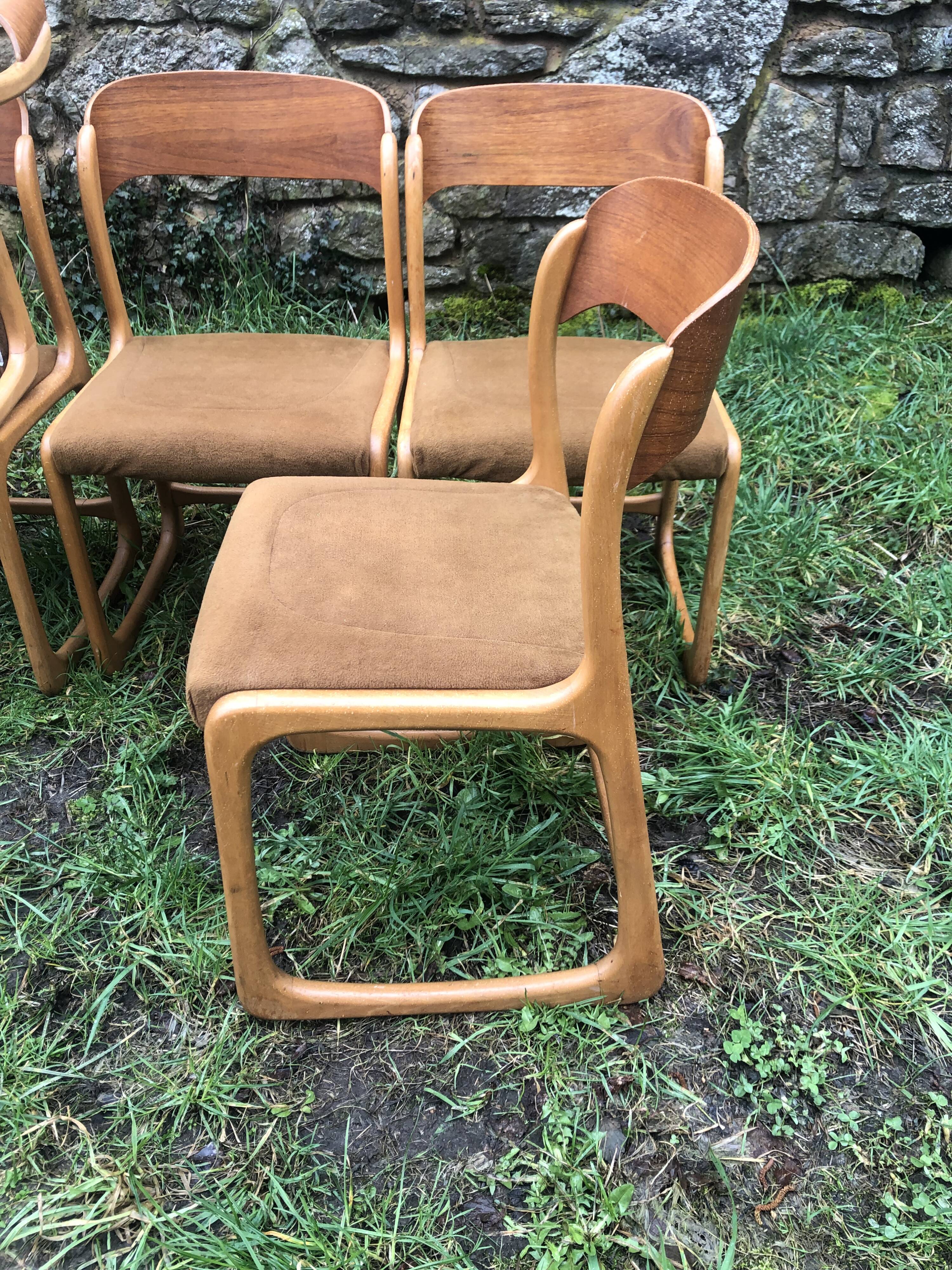 Set of 6 Baumann sleigh foot chairs 60s