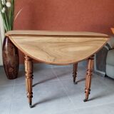 Old round table in walnut with flaps Louis Philippe