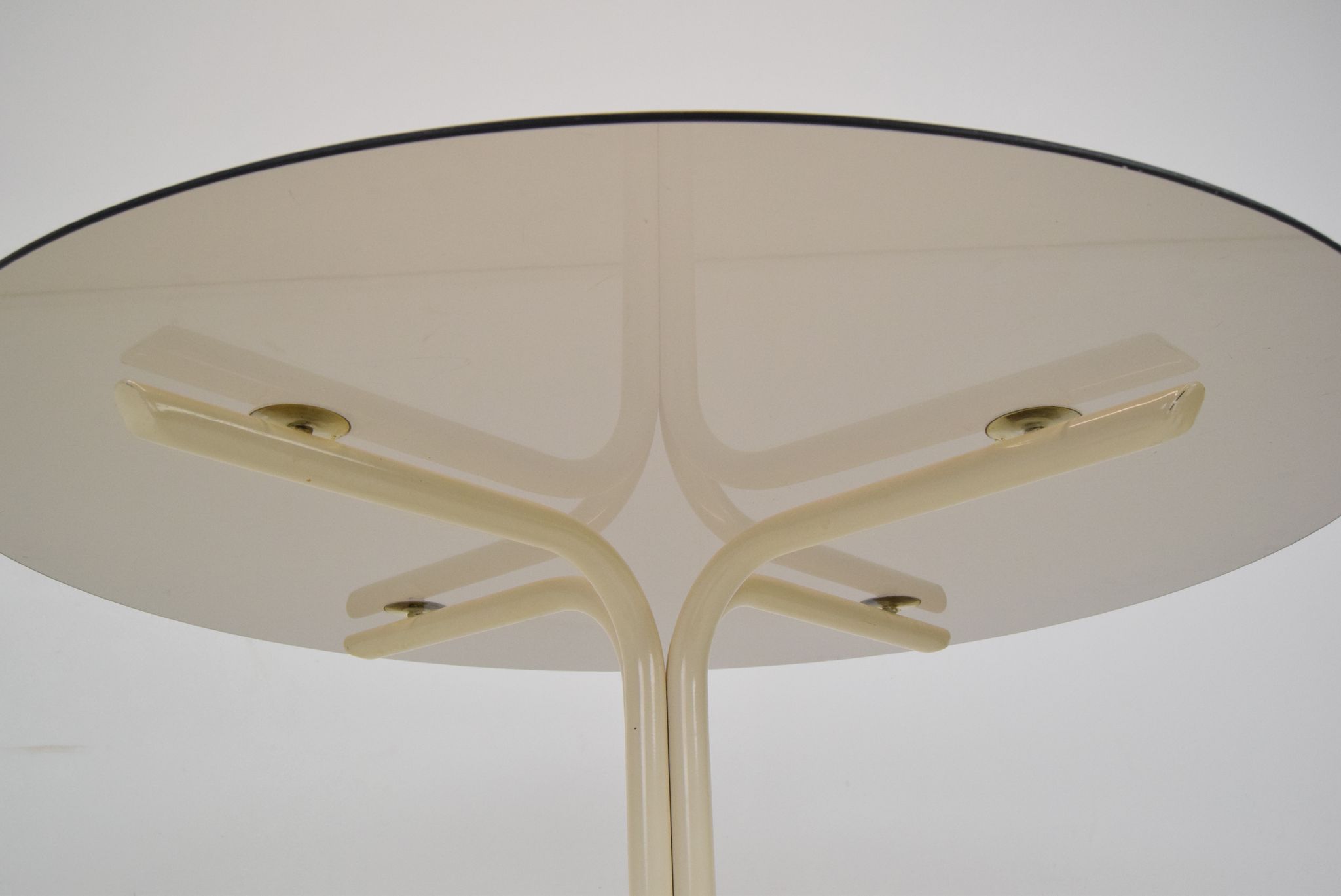 Round dining table,Metal and Glass,1970's.