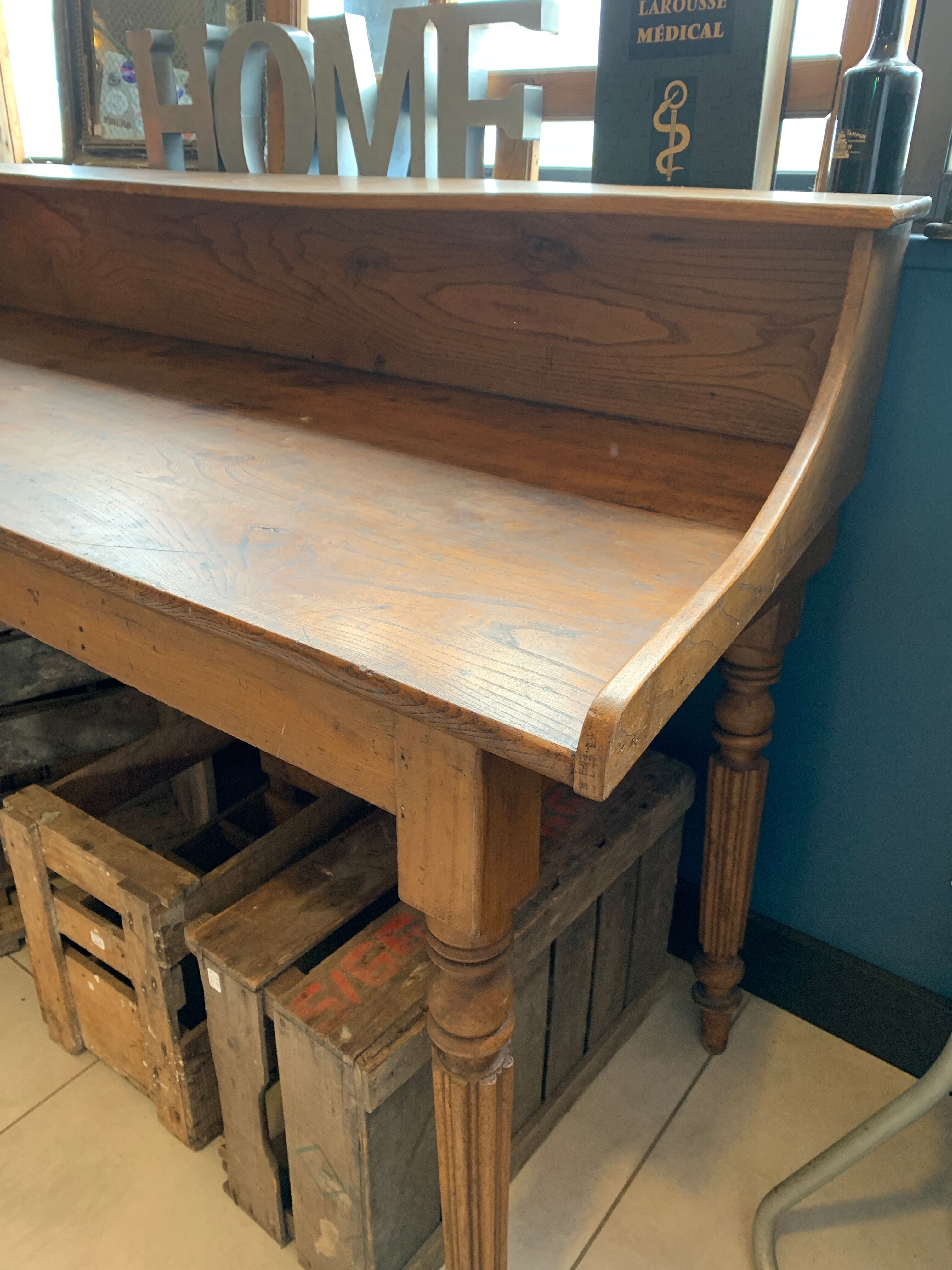 Trade table / office